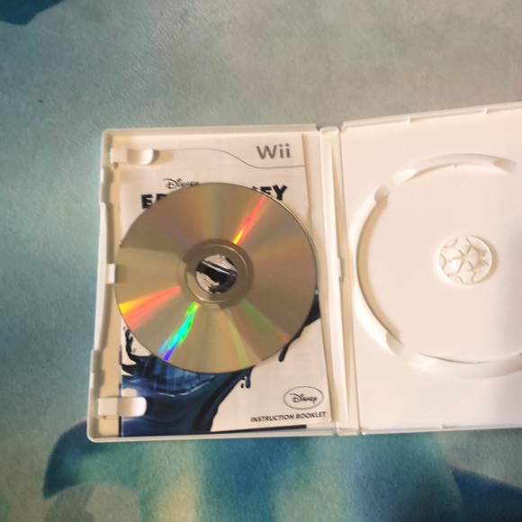 Disney Epic Mickey Wii game - Picture 3 of 4